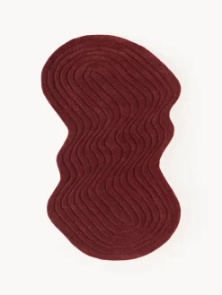 Alfombras Rectangulares|Alfombras>Westwing Collection Alfombra artesanal de lana con forma orgánica Aliza Rojo vino