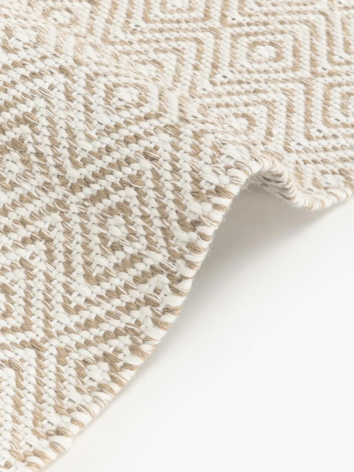 Outlet Alfombra artesanal exterior con estampado de rombos vintage Rika Alfombras De Exterior|Alfombras De Exterior