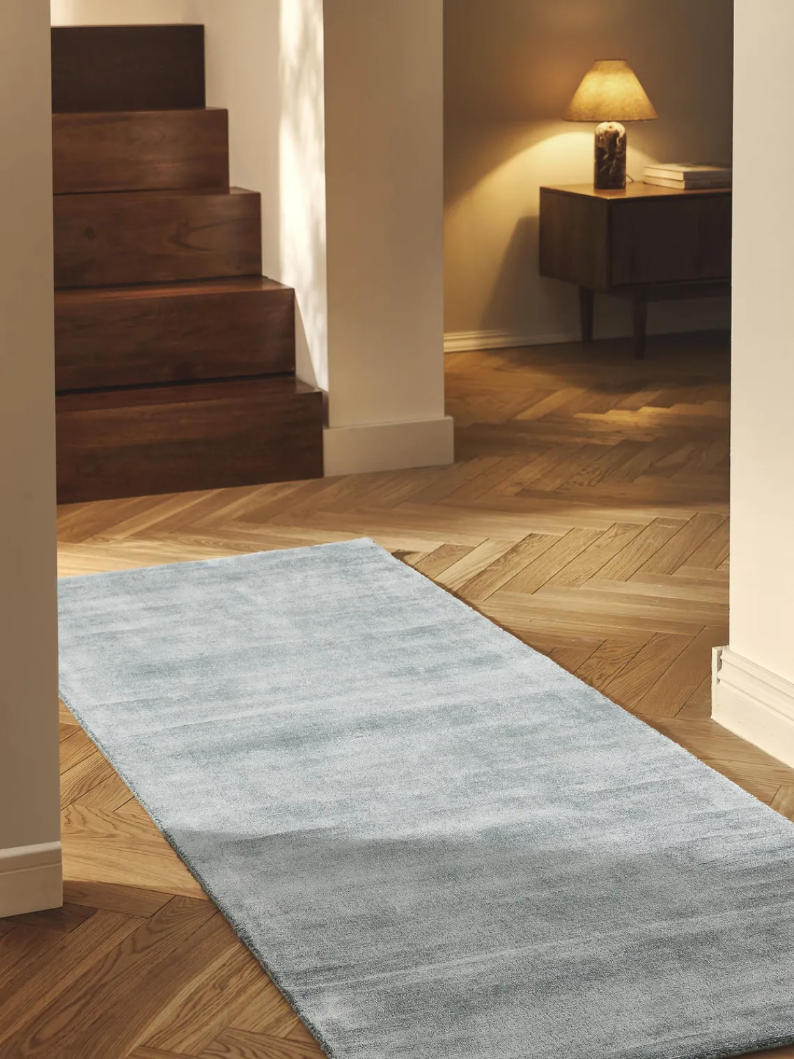 Alfombras De Pasillo|Alfombras De Pasillo>Westwing Collection Alfombra corredor artesanal de viscosa Jane Gris azulado