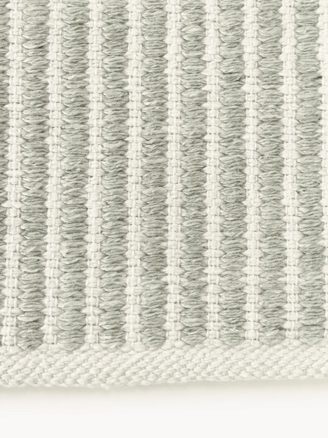 Alfombras De Exterior|Alfombras De Exterior>Westwing Collection Alfombra corredor artesanal para exterior a rayas Turner Verde salvia, blanco Off White