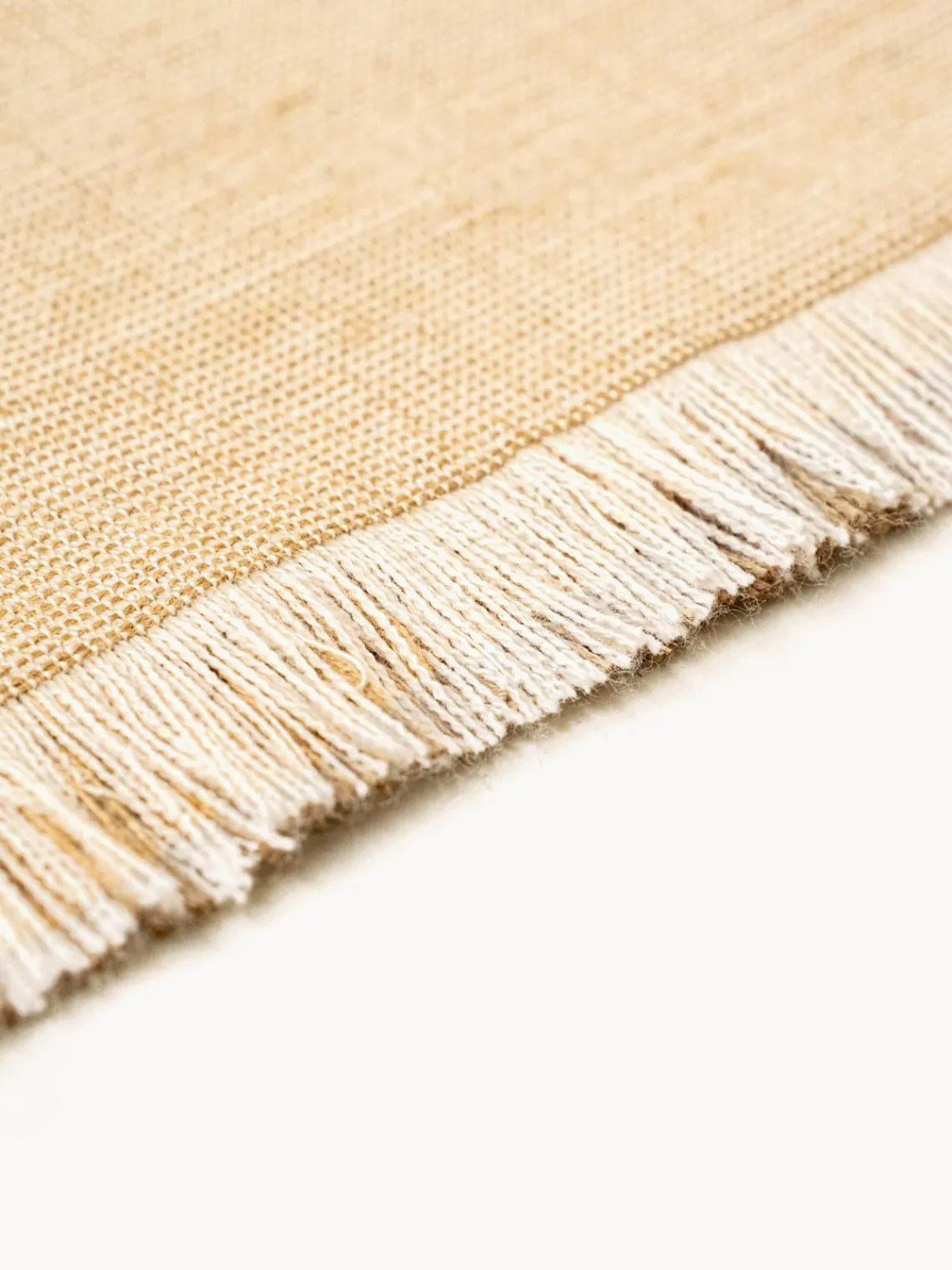 Alfombras De Pasillo|Alfombras De Pasillo>Louis de Poortere Alfombra corredor de pelo corto con flecos de diseño Folkform Monochrome Tonos beige