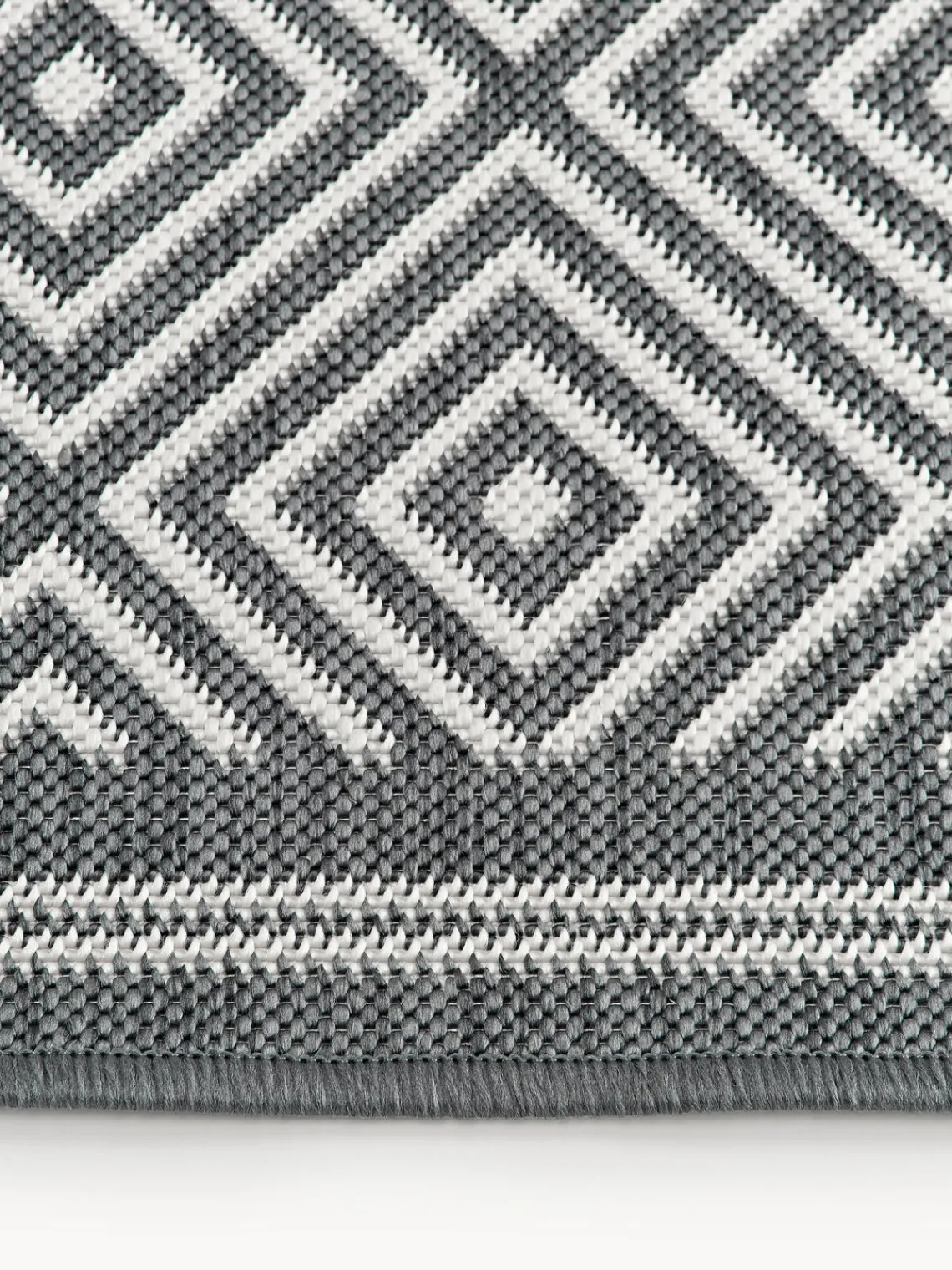 Alfombras De Exterior|Alfombras De Exterior>Westwing Collection Alfombra corredor exterior reversible en rombos Reddy Gris oscuro, blanco Off White