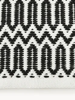 Alfombras De Exterior|Alfombras De Exterior>Westwing Collection Alfombra corredor exterior artesanal con estampado geométrico Rune Negro, blanco Off White