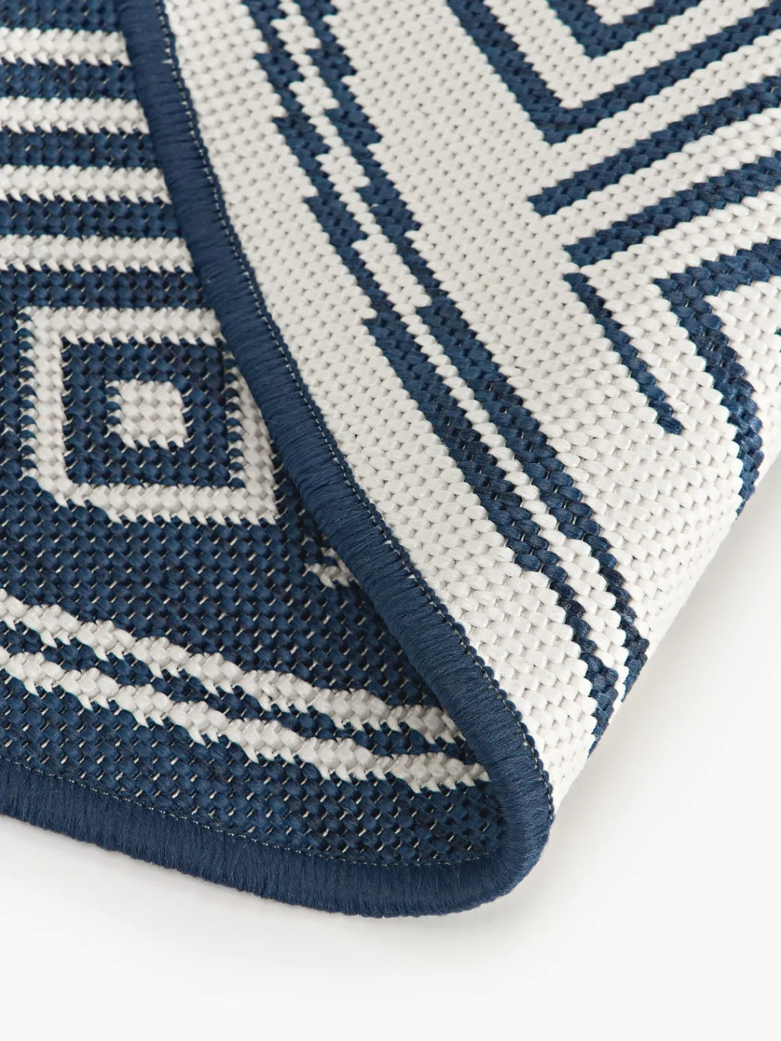 Alfombras De Exterior|Alfombras De Exterior>Westwing Collection Alfombra exterior reversible redonda en rombos Reddy Azul oscuro, blanco Off White