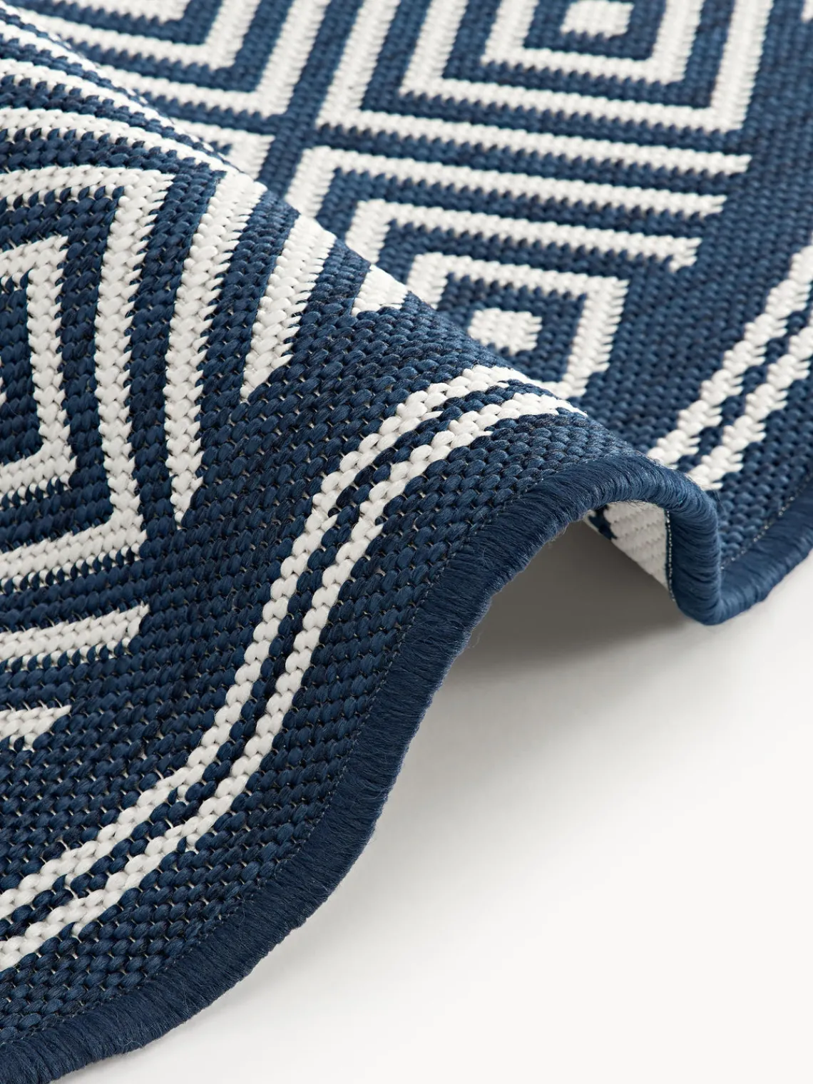 Alfombras De Exterior|Alfombras De Exterior>Westwing Collection Alfombra exterior reversible redonda en rombos Reddy Azul oscuro, blanco Off White