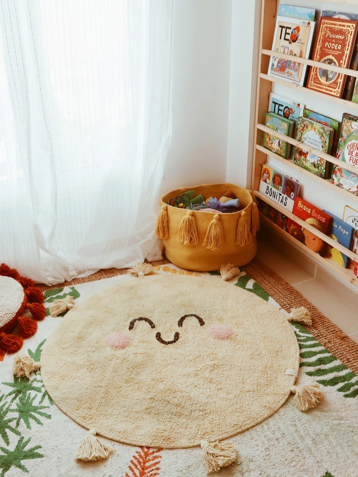 Decoración Infantil|Alfombras Infantiles>Lorena Canals Alfombra infantil artesanal con borlas You're My Sunshine, lavable