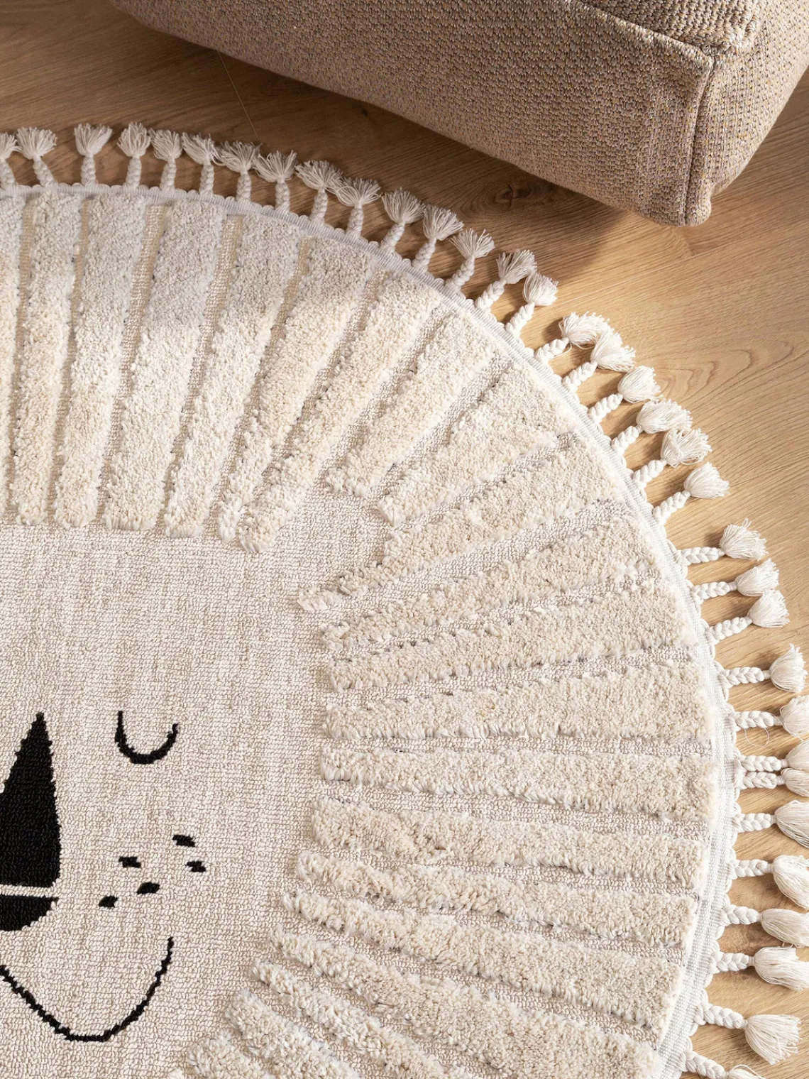 Decoración Infantil|Alfombras Infantiles>benuta Alfombra infantil redonda texturizada con borlas Momo Blanco Off White, beige claro, negroLas alfombras de pelo largo pueden parecer más claras o más oscuras dependiendo de la luz y la dirección en que se encuentren.