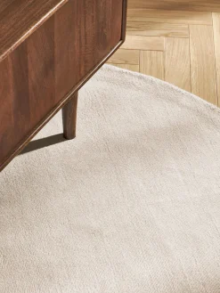 Redonda|Alfombras Rectangulares></noscript>Westwing Collection Alfombra redonda artesanal de viscosa Jane Beige claro