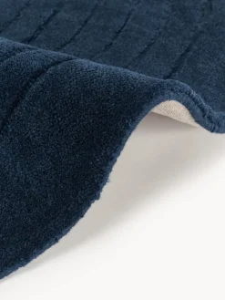 Redonda|Alfombras Rectangulares></noscript>Westwing Collection Alfombra redonda artesanal de lana Mason Azul oscuro