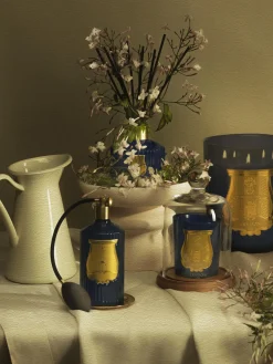 Ambientadores|Jarrones></noscript>Trudon Ambientador artesanal en spray Maduraï Jazmín árabe puro