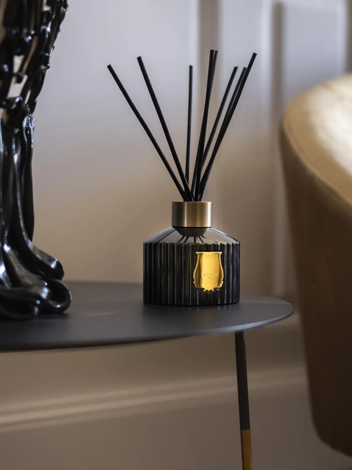 Ambientadores|Jarrones>Trudon Ambientador artesanal Joséphine (camelia china, jazmín egipcio y rosa turca) Camelia china, jazmín egipcio, rosa turca