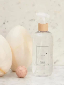 Ambientadores|Jarrones></noscript>Culti Milano Ambientador en spray Welcome Tessuto , 500 ml Hojas de cassis y almizcle