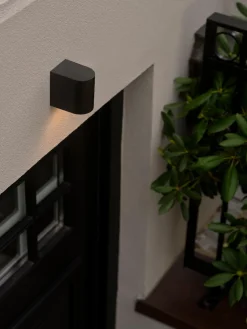 Apliques De Pared De Exterior|Lámparas De Techo> Aplique pequeño regulable para exterior Dion Negro