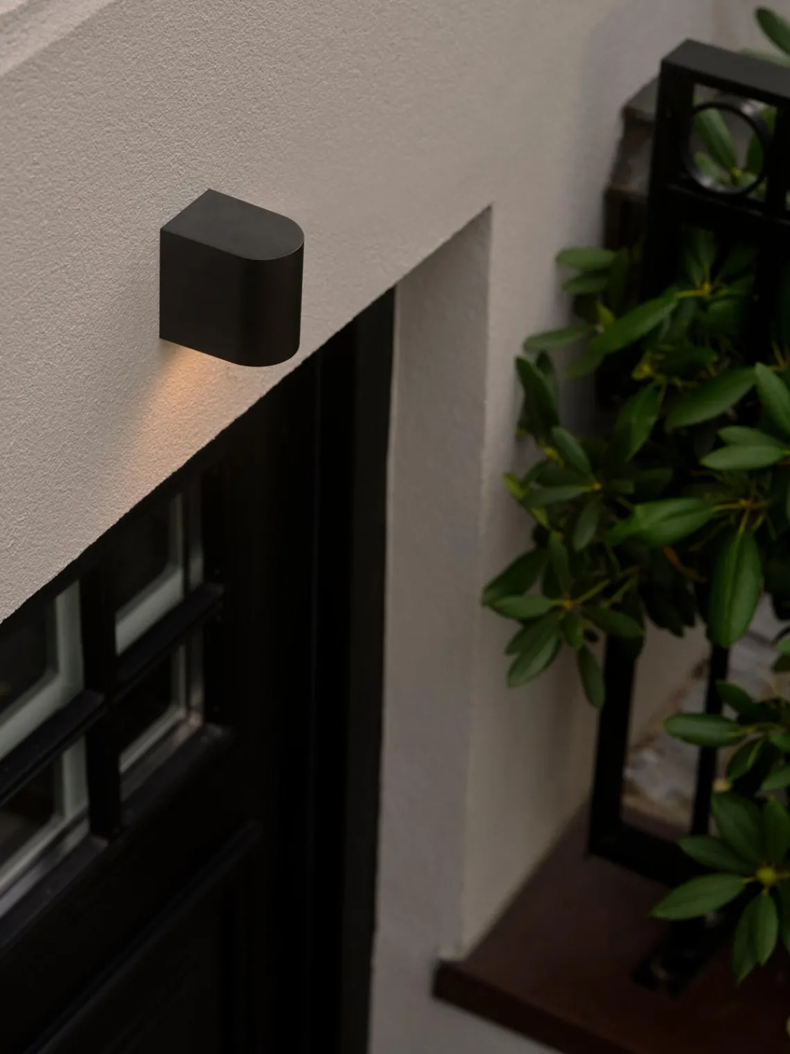 Apliques De Pared De Exterior|Lámparas De Techo> Aplique pequeño regulable para exterior Dion Negro