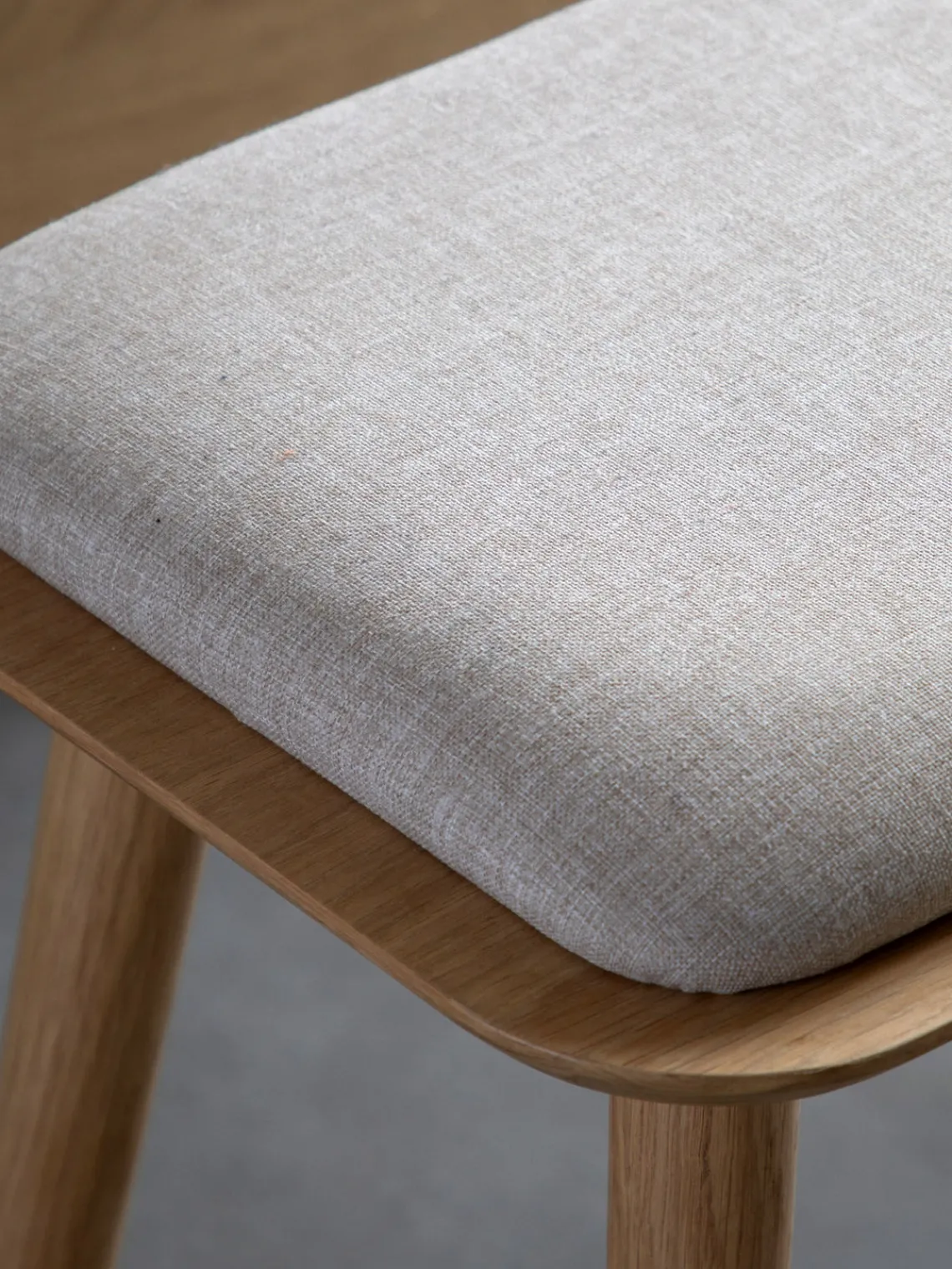 Bancos|Bancos> Banco de madera Hatfield Tejido beige claro, madera de roble barnizada clara