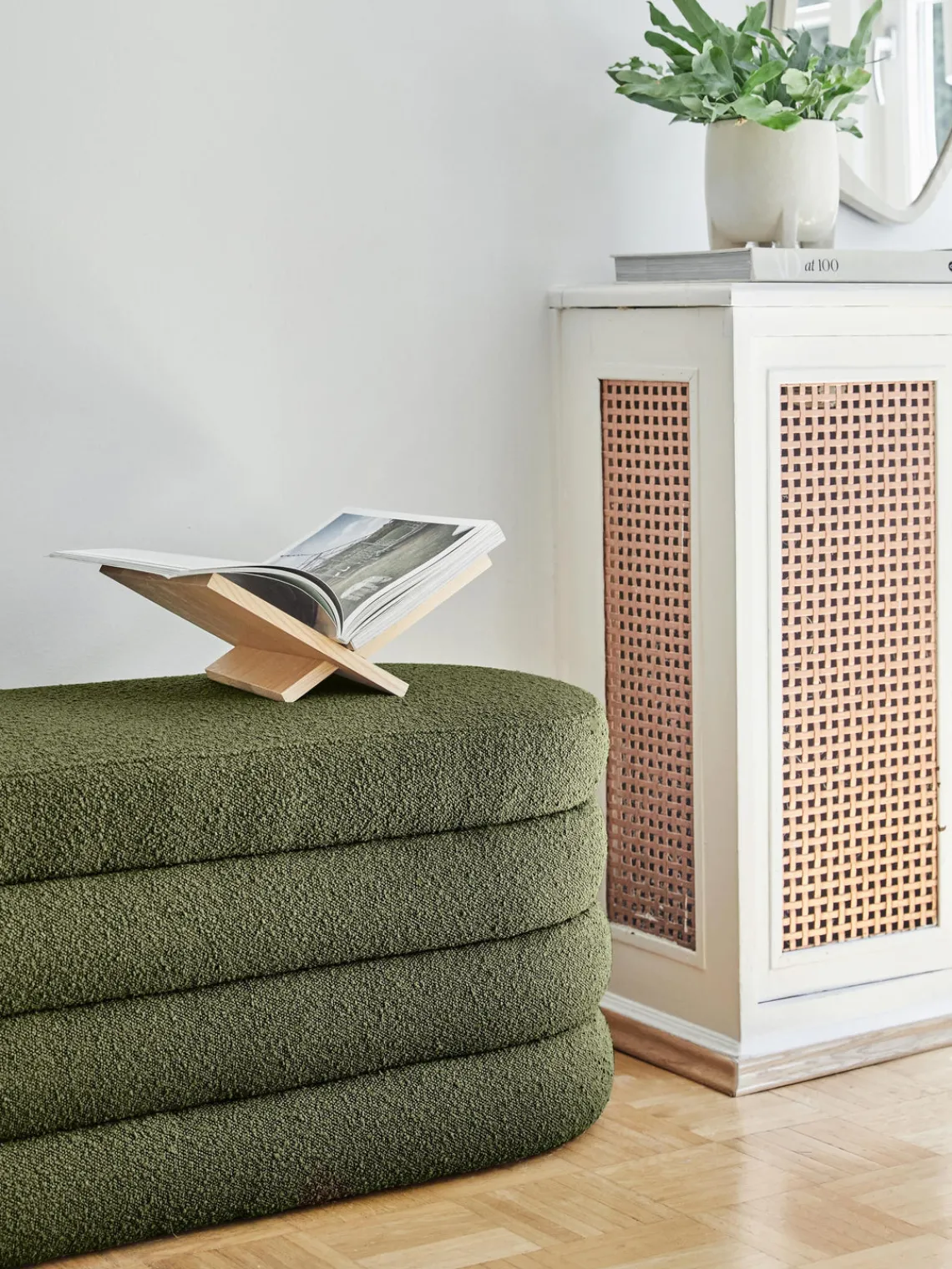 Hot Banco tapizado en tejido bouclé Alto Bancos|Bancos