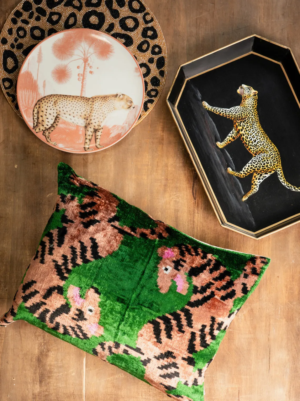 Bandejas Decorativas|Jarrones>Les Ottomans Bandeja decorativa pintada a mano Flora Negro, tonos marrones, dorado