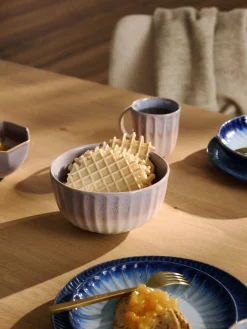 Cuencos Y Platos De Servir|Vajillas Completas>Westwing Collection Bol artesanal con esmalte reactivo Vinci Lavanda y tonos rosas con gradiente de color