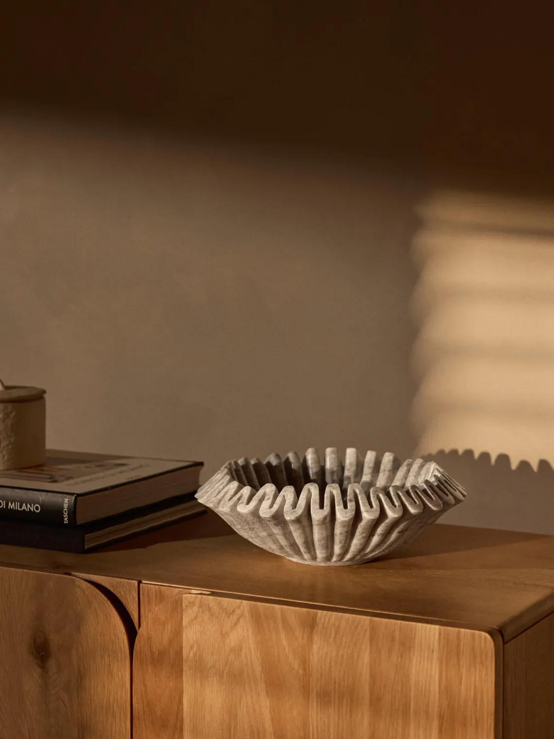 Clearance Bol decorativo artesanal de mármol Santorini, Ø 31 cm Jarrones|Cuencos Decorativos