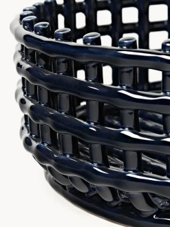 Cuencos Decorativos|Decoración></noscript>Ferm Living Bol decorativo artesanal de cerámica Centrepiece Azul oscuro