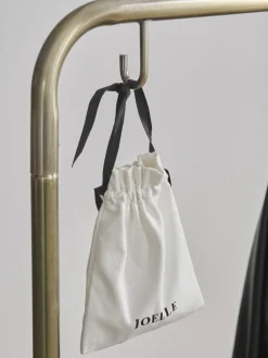 Percheros De Pie|Percheros De Pie></noscript>Ellos Home Burro de metal Industri Dorado