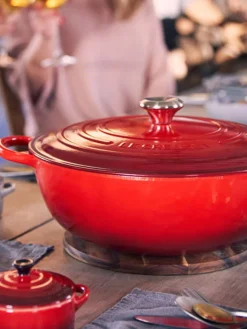 Ollas|Ollas>LE CREUSET Cacerola Marmita de hierro fundido La Marmite Signature Collection Tonos rojos, plateado