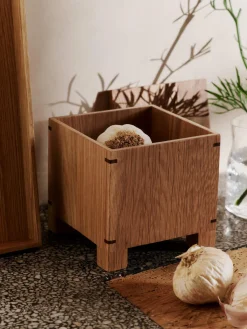Almacenaje De Cocina>Ferm Living Caja para ajos de madera de roble Bon