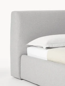 Camas Tapizadas|Camas><noscript><img width=