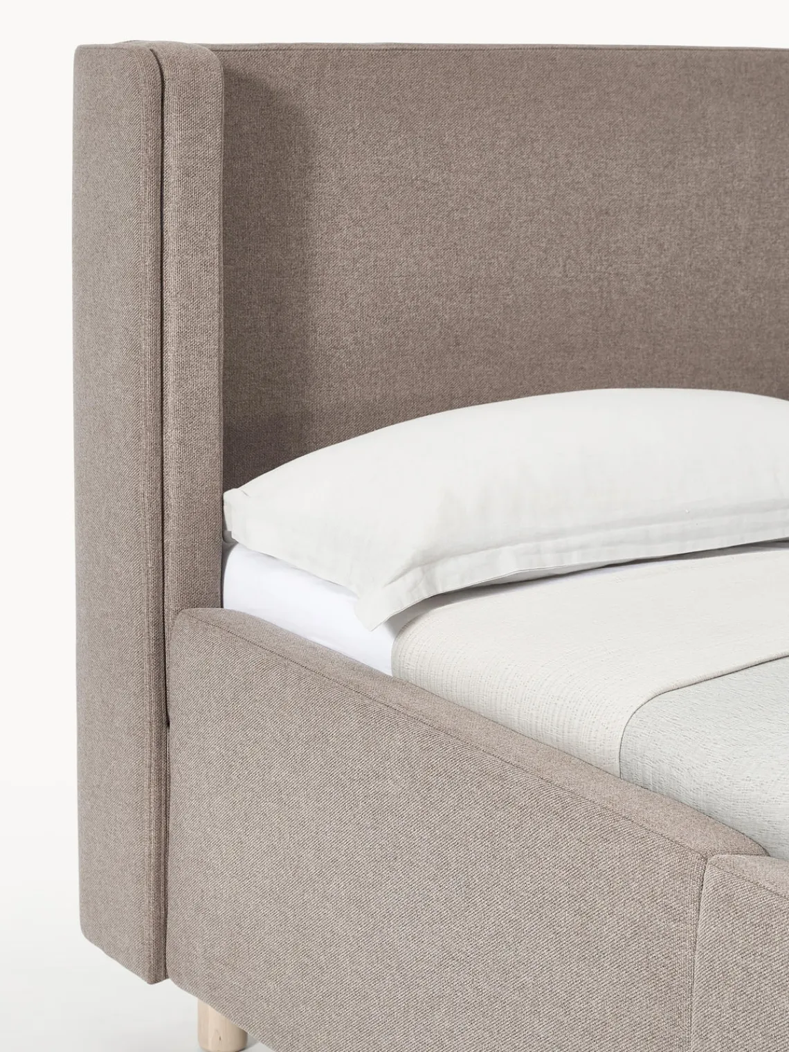 Cama tapizada con espacio de almacenamiento Arche Camas Tapizadas|Camas