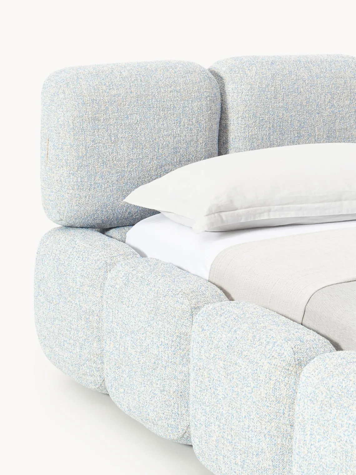 Hot Cama tapizada en tejido bouclé Tayla Camas Tapizadas|Camas