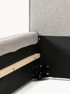 Camas Tapizadas|Camas><noscript><img width=