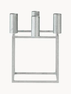 Candelabros|Jarrones></noscript>Audo Copenhagen Candelabro de metal Kubus Plateado
