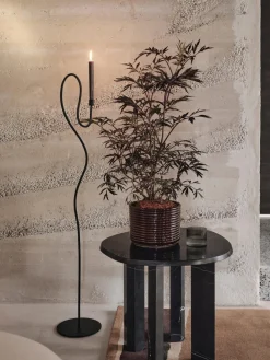 Candelabros|Jarrones>Ferm Living Candelabro de metal Valse Negro