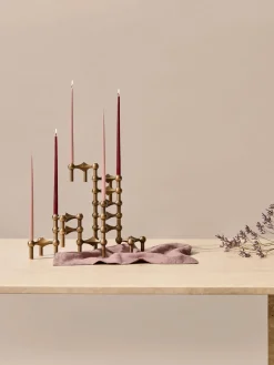 Candelabros|Jarrones></noscript>STOFF Nagel Candelabro Latón mate