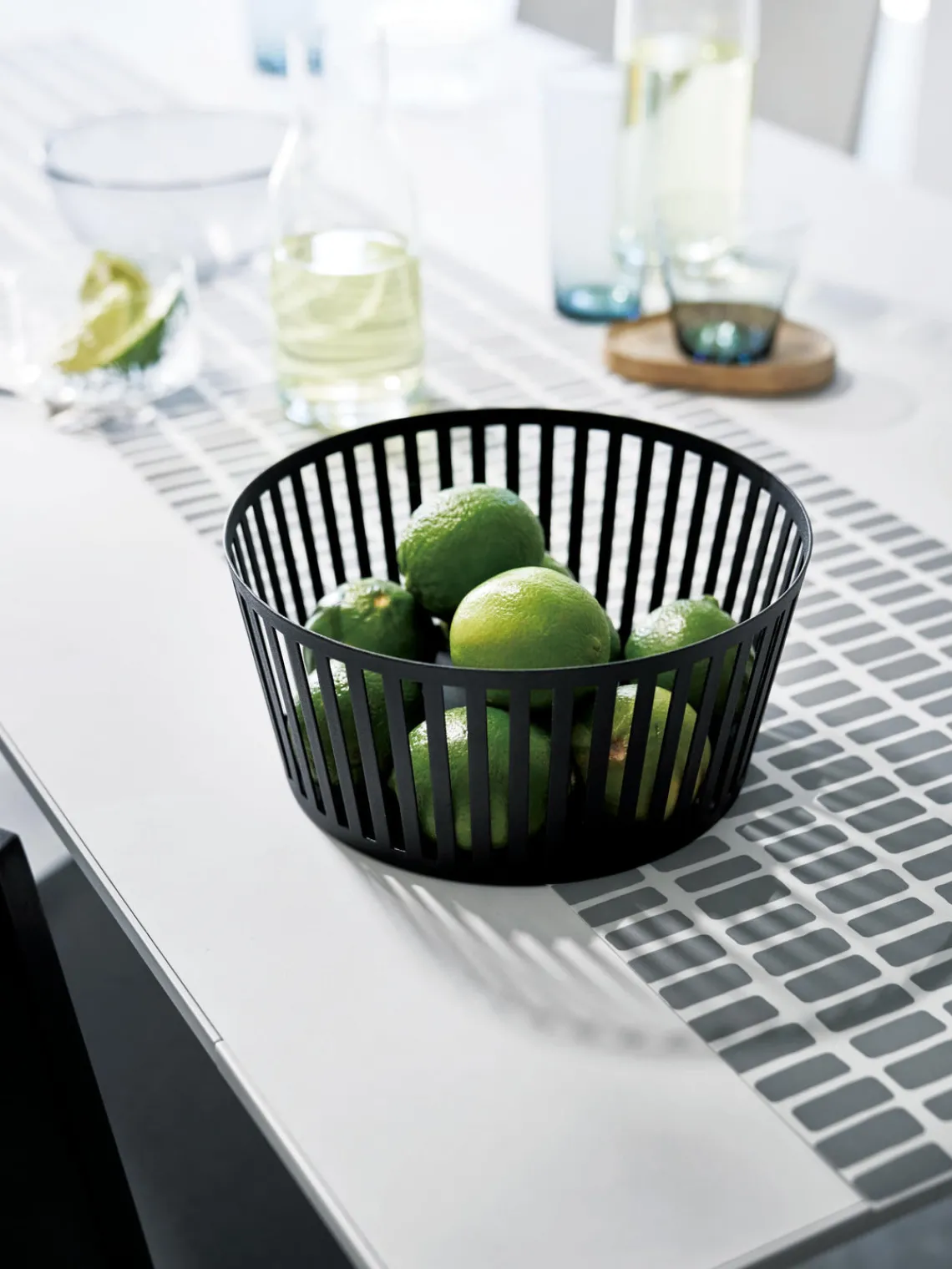 Cestas Para Pan|Almacenaje De Cocina>Yamazaki Cesta de almacenamiento Tower Negro