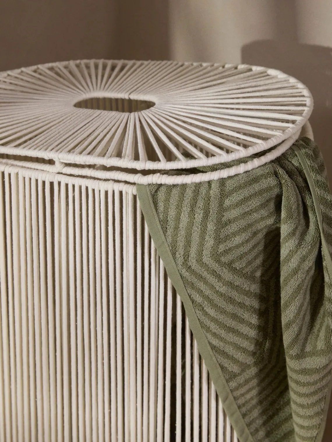 Cestos De La Ropa|Jarrones>Westwing Collection Cesta de ropa doble artesanal de cuerda Gabe Beige