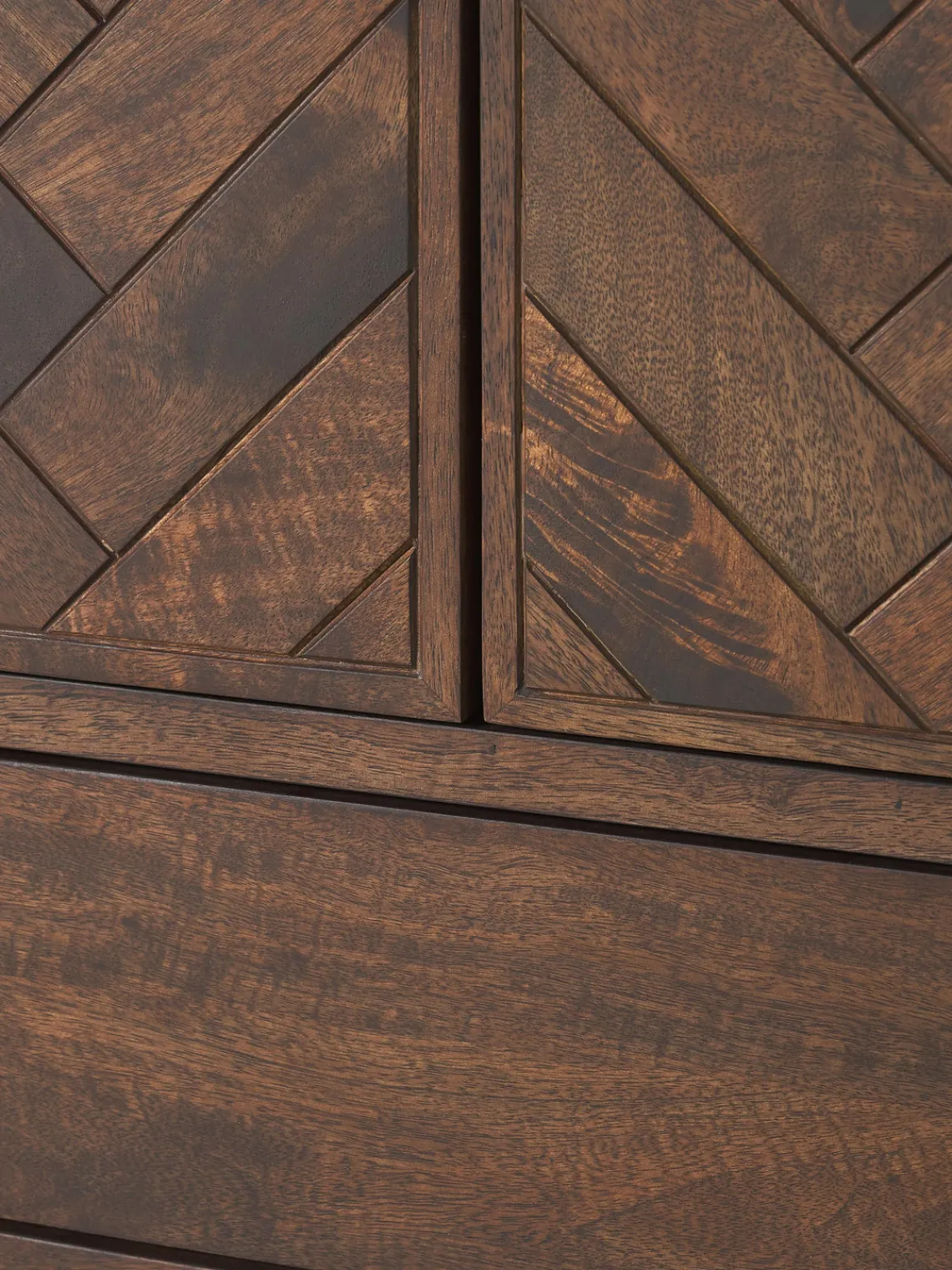 Sifonieres|Sifonieres>Westwing Collection Chiffonnier de madera de mango diseño espiga Luca Madera de mango, dorado