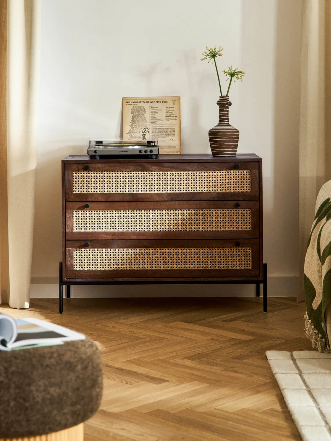 Online Cómoda con tejido vienés Vienna Cómodas|Cómodas