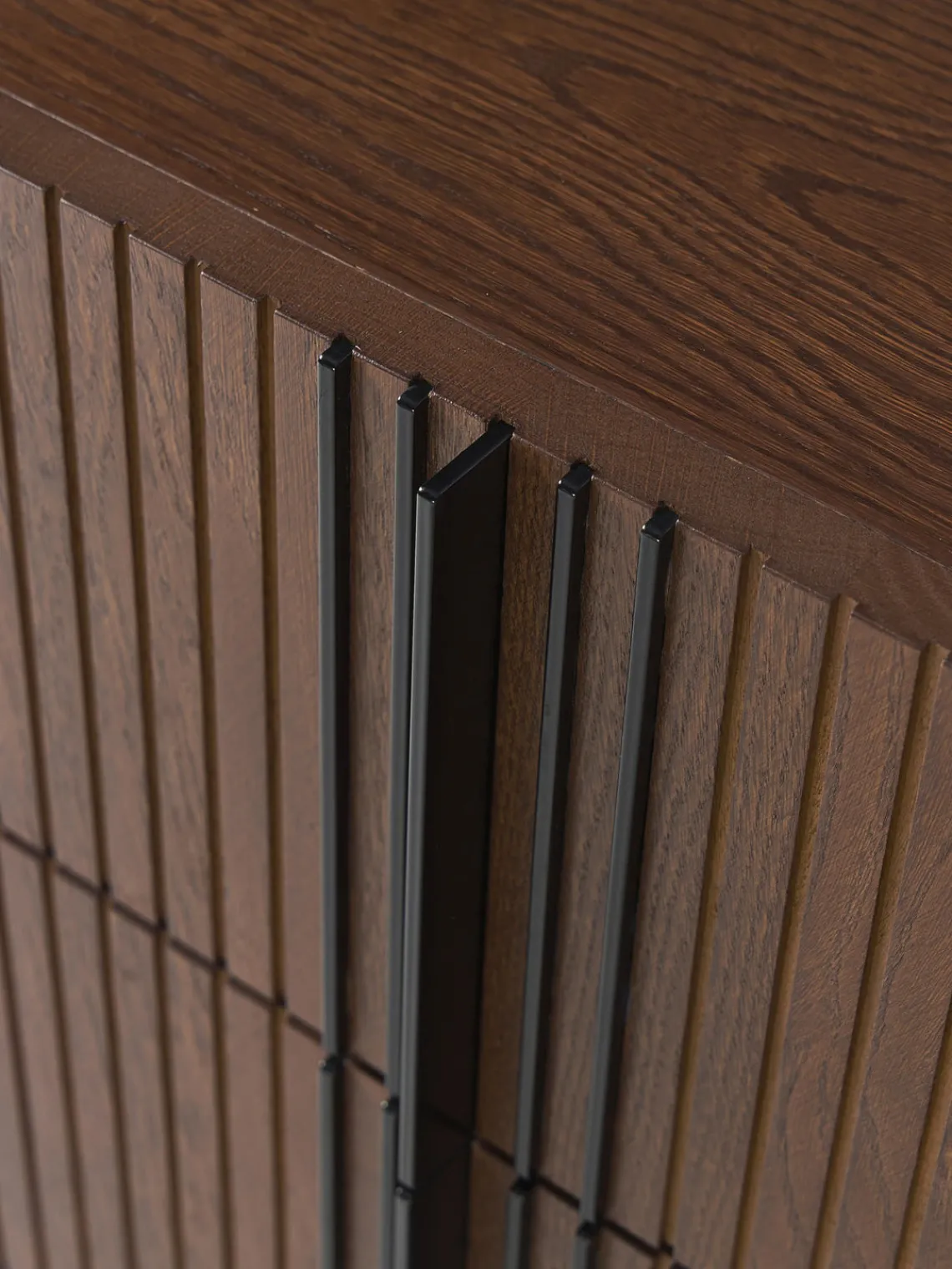 Cómodas|Cómodas>Westwing Collection Cómoda de madera Ross Madera de roble lacada en marrón oscuro