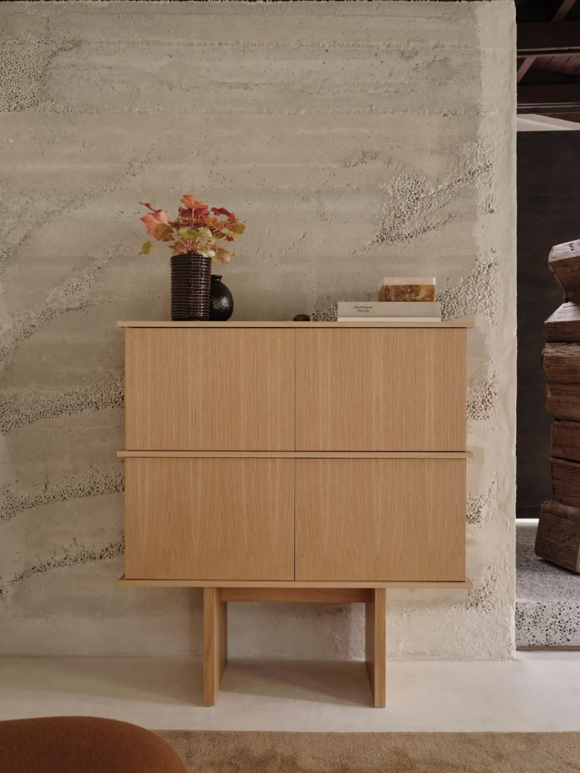 New Cómoda Stilt Cómodas|Cómodas