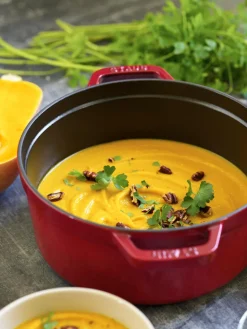 Ollas|Ollas>Staub Cocotte redonda de hierro fundido La Cocotte Rojo, plateado