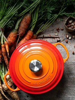 Ollas|Ollas></noscript>LE CREUSET Cocotte redondo de hierro fundido Signature Collection Tonos naranjas, plateado