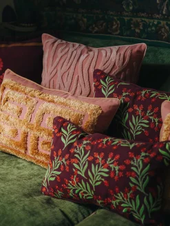 Cojines Decorativos|Mantas>Palais Cojín artesanal con mechones decorativos Cleo Rosa oscura, marrón claro