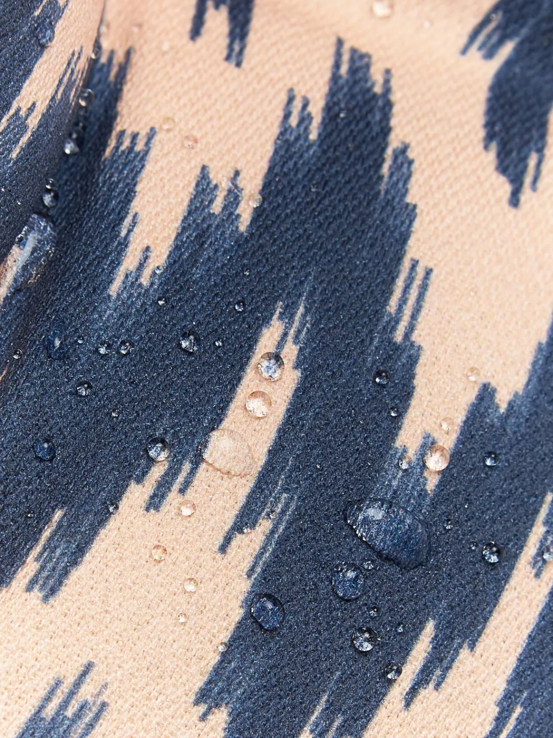 Mantas|Cojines Para Sillas>Westwing Collection Cojín de asiento para exterior con estampado ikat Maillot Azul oscuro, melocotón