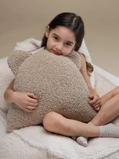 Decoración Infantil|Cojines Infantiles></noscript>Wigiwama Cojín peluche de borreguillo Bear Beige claro