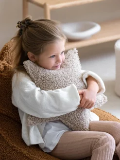 Decoración Infantil|Cojines Infantiles></noscript>Wigiwama Cojín peluche de borreguillo Star Beige claro