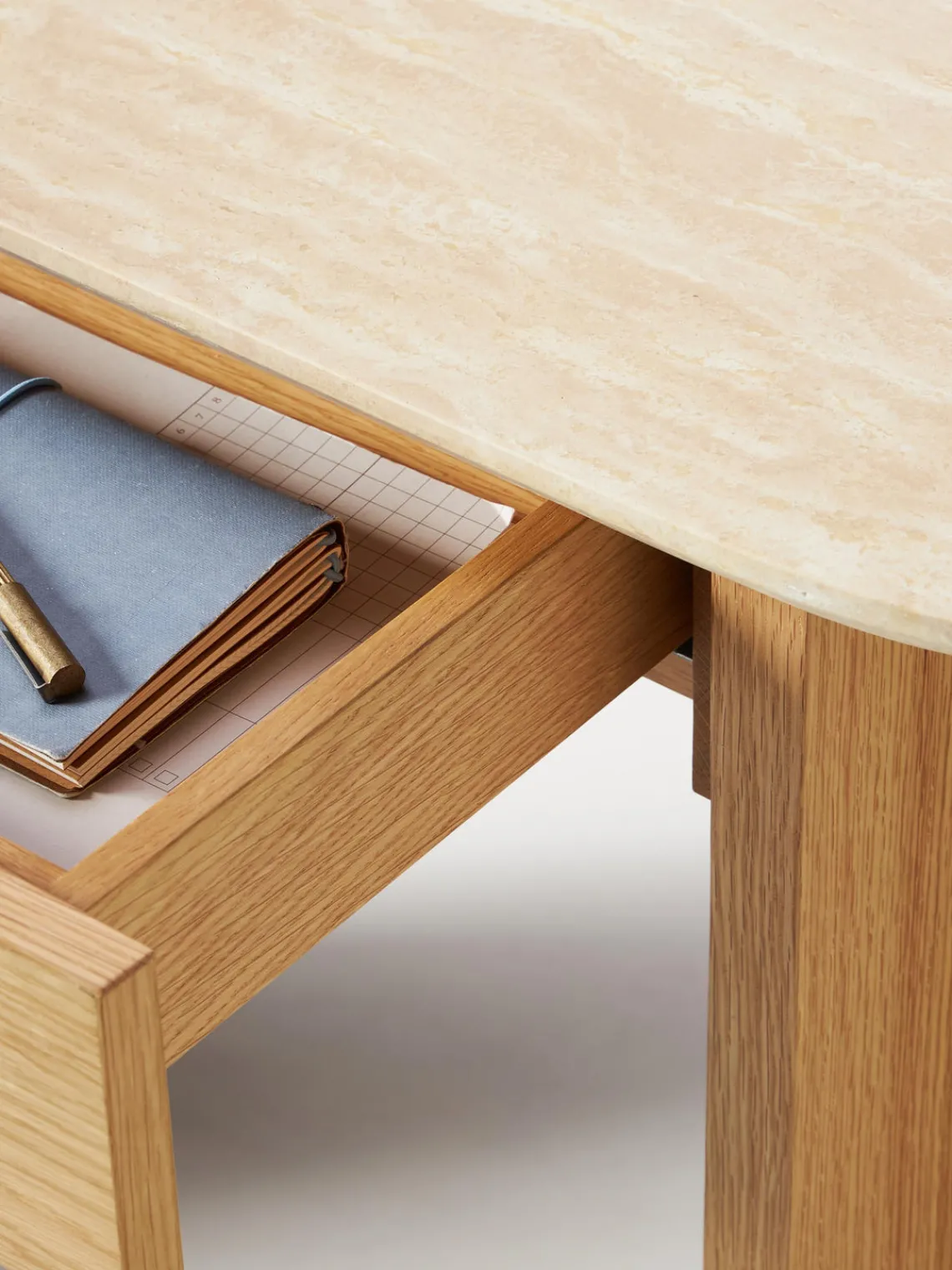 Mesas Consola|Consolas>Westwing Collection Consola de madera con tablero de travertino y cajón Zumi Madera de roble, travertino tonos beige