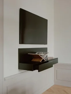 Mesas Consola|Consolas>New Works Consola de pared Tana Madera de roble lacada en negro