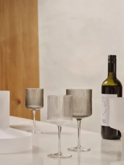 Copas De Vino|Vajillas Completas>Ferm Living Copas de vino blanco sopladas con relieve Ripple, 2 uds. Transparente brillante