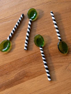 Cubiertos Individuales|Juego De Cubiertos></noscript>&k Amsterdam Cuchara de vidrio artesanal de vidrio borosilicato Duet, 4 uds. Verde, negro, blanco